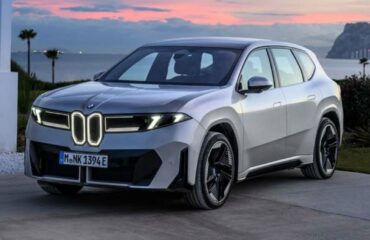 BMW-iX3-2